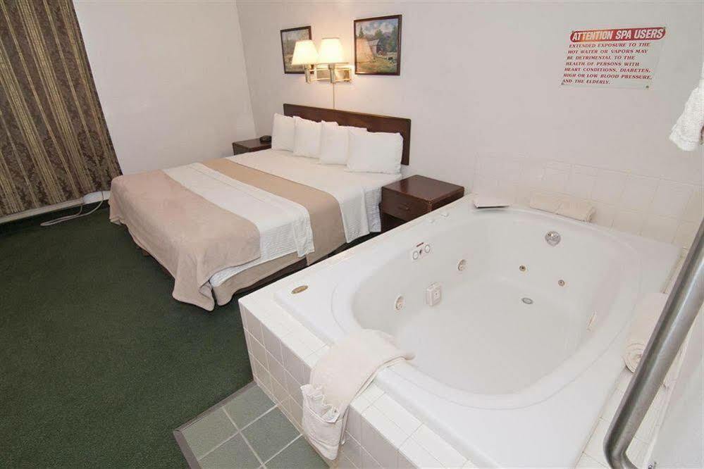 Americas Best Value Inn Zumbrota Luaran gambar
